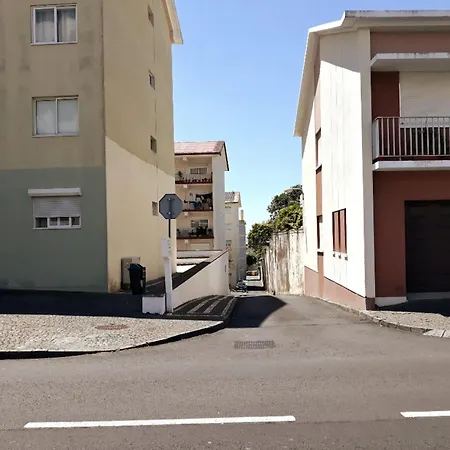 Apartmentfour * Ponta Delgada