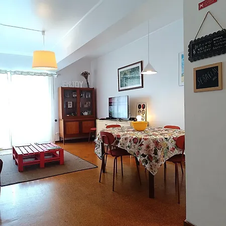 Apartmentfour Apartament *