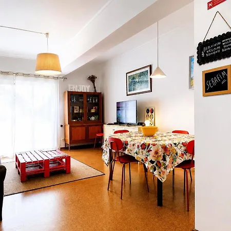 Apartmentfour Apartamento